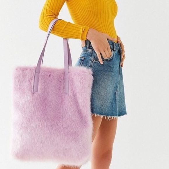 Urban Outfitters Handbags - NWOT Urban Outfitters Large Faux Fur Tote